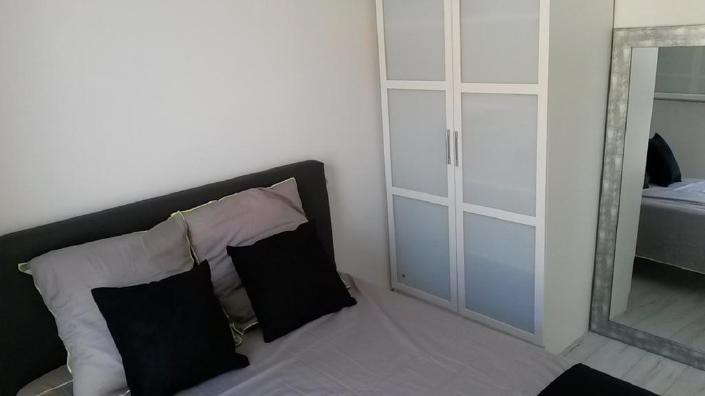 Safranier Townhouse Apartamento Antibes Quarto foto