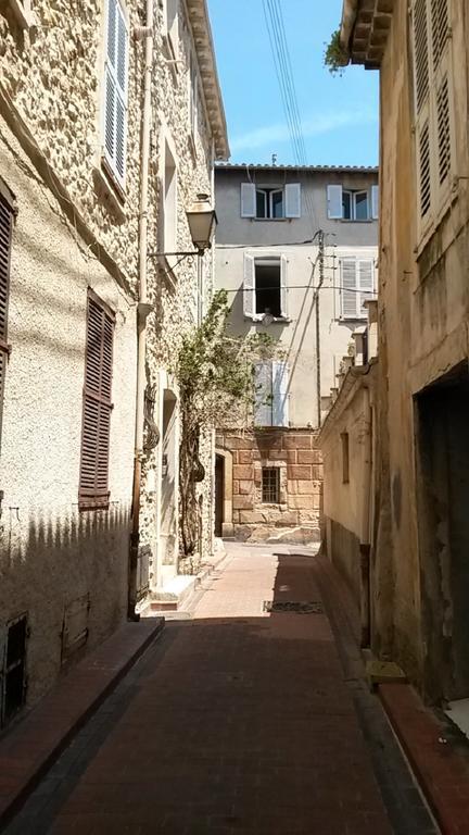 Safranier Townhouse Apartamento Antibes Quarto foto