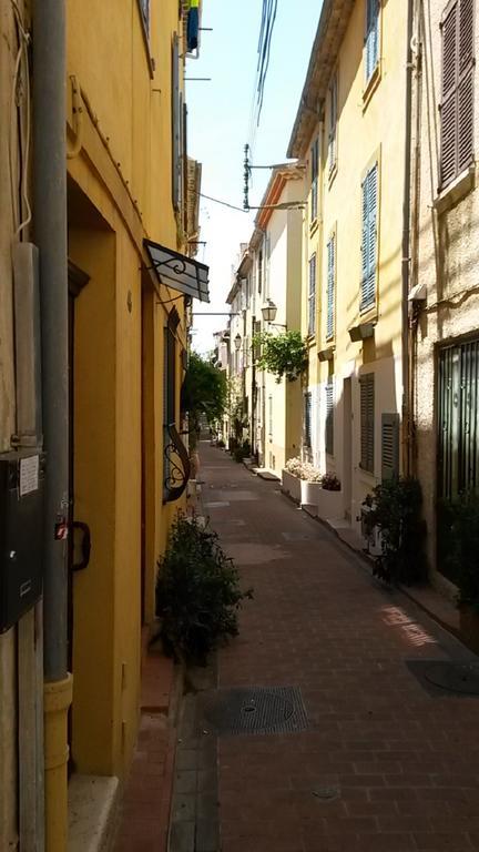 Safranier Townhouse Apartamento Antibes Quarto foto